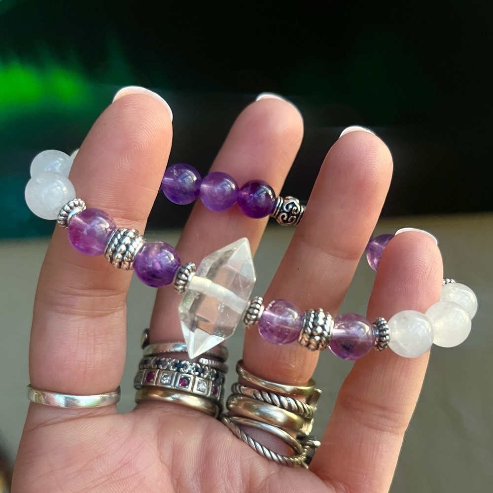 Double point crystal quartz crystal with amethyst & white agate gemstones beads - Picture 14 of 16